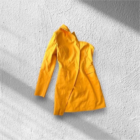 Cocktail D L atiste  by Amy Blazer dress with one shoulder yellow unique piece, - Picture 4 of 4